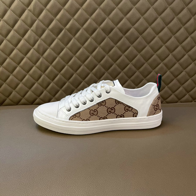 men gucci shoes-422